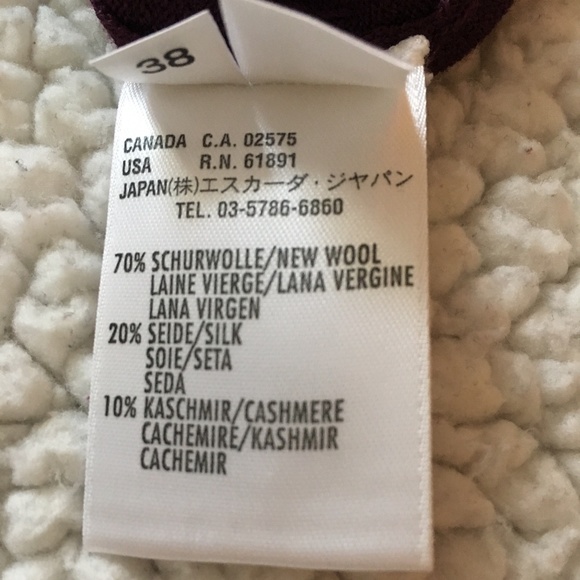 Escada Top - Picture 5 of 5